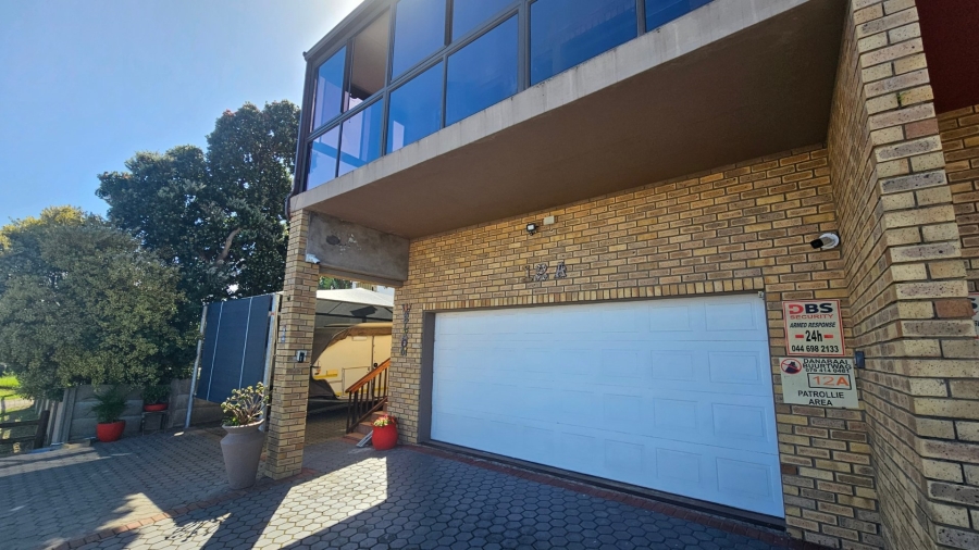 3 Bedroom Property for Sale in Dana Bay Western Cape